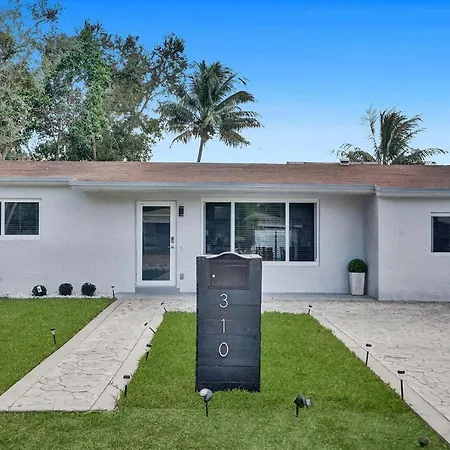 Cryptocabana Miami Exterior photo